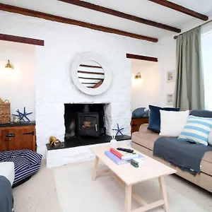 beautiful-fishermans-cottage-in.cardiffhotelswales.com/
